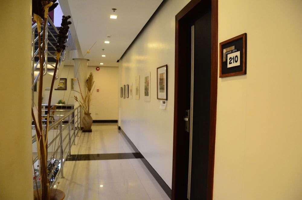 Grande Vista Hotel Puerto Princesa Екстер'єр фото